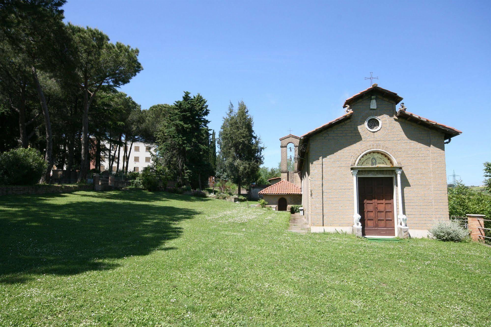 Parco Santa Rita Hotel Sacrofano ภายนอก รูปภาพ